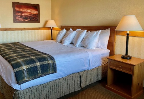 Cousin's Country Inn image 14